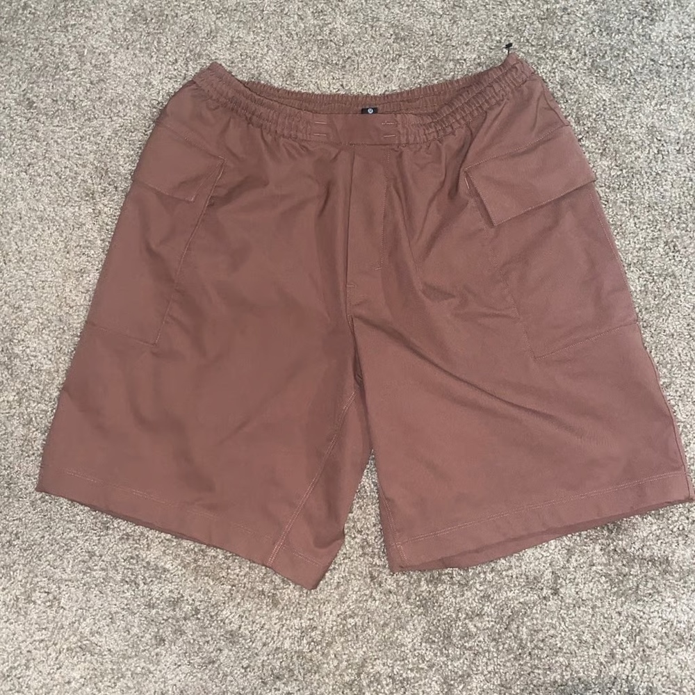 Men's Lululemon Utilitarian Cargo Short